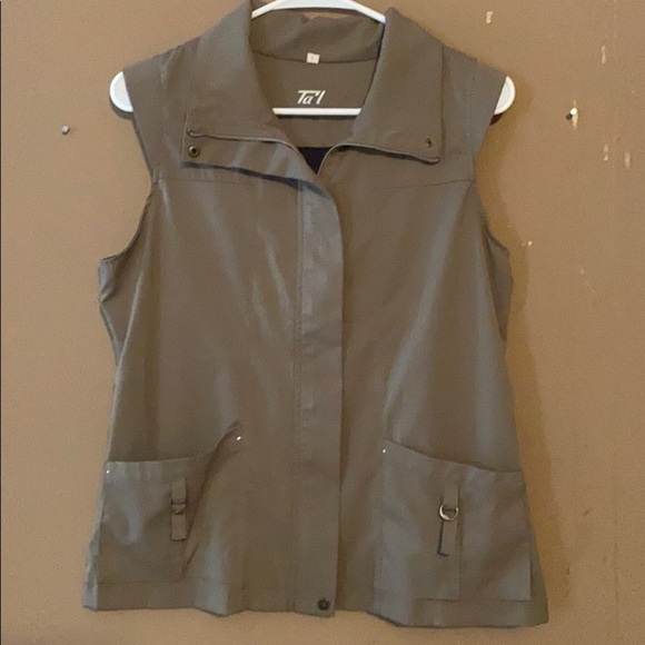 Tail Jackets & Blazers - TAIL WOMEN ACTIVE WEAR VEST II